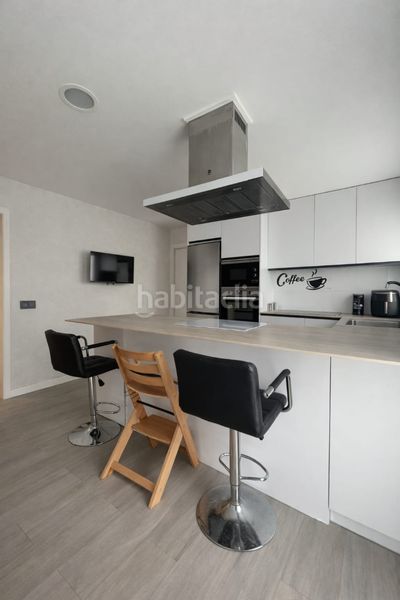 Foto ff085237-64b0-49ac-bb3c-62a3e15a5813. Chalet avec cheminée chauffage dans Las Zorreras-Monte Encinar Escorial (El)