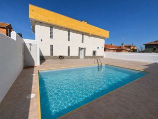 Chalet in Casarrubios del Monte. Chalet independiente