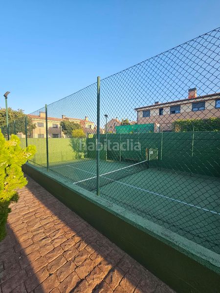 Foto 333a7b33-20e2-4c51-b5a9-c6ef74d37294. Chalet en La Dehesa - El Pinar Navalcarnero