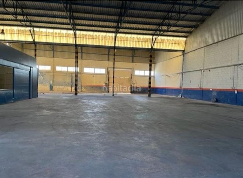 Foto 67a4f76f-fd51-4633-9570-0c29f8220e76. Lloguer nau industrial a Pla de la Vallonga Alicante