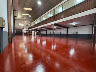Nau industrial a San Crispín. Venta nave industrial polígono carrús elche