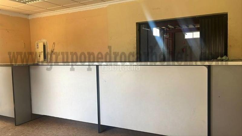 Foto a57e55ee-58c1-40f8-b613-d0a56110c95d. Location bâtiment à usage industriel dans Crevillente