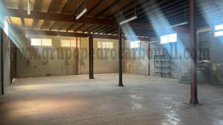 Industrial building in Crevillente