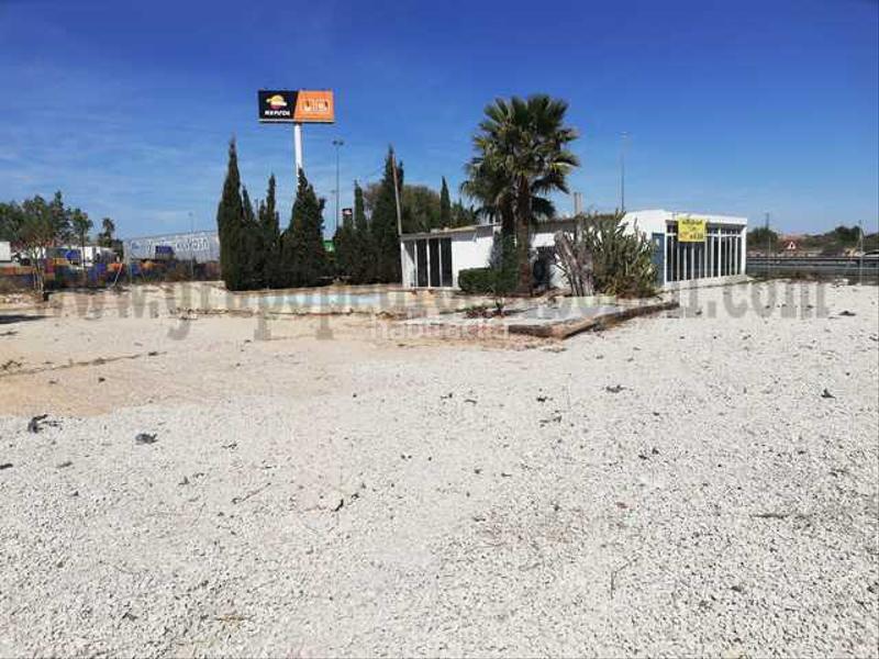 Foto 60be6611-e00d-4031-a80d-af7e79578205. Masia amb piscina a Crevillente