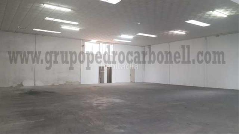 Foto 8b982392-b604-4c51-9b64-f667aa5b258c. Affitto capannone industriale in Crevillente