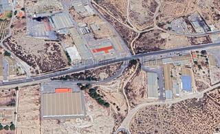 Miete Fabrikhalle in Crevillente. Crevillente poligono industrial alquiler nave fachada a carreter