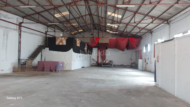 Foto f3e5efd2-f7c8-4bdb-9139-80cf61ba0559. Miete fabrikhalle in Albatera