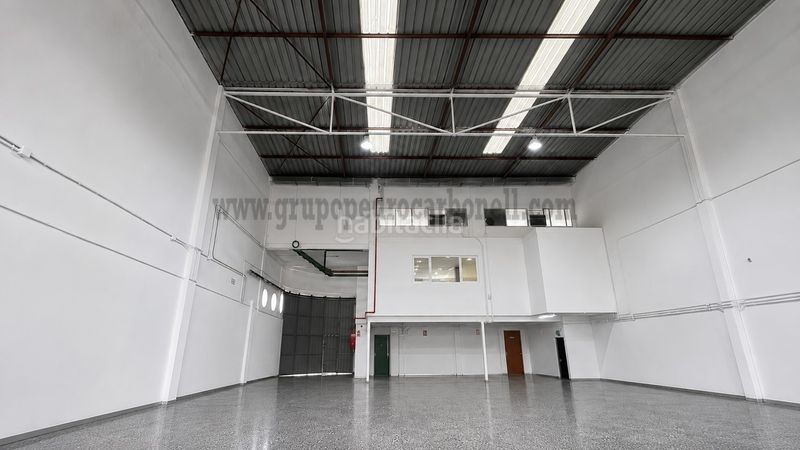 Foto 8340e3ae-8ad7-44d4-b58d-58b53f58ed78. Nau industrial a San Crispín Elche / Elx