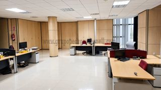 Location Bureau à Torrellano. Elche parque empresarial torrellano alquiler edficio oficinas