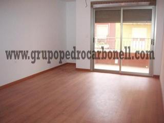 Pis a Crevillente. Venta piso cuatro dormitorios