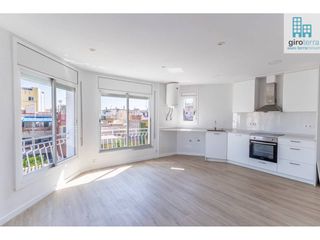 Etagenwohnung in Malgrat de Mar. Se vende magnífico ático totalmente reformado en malgrat centro