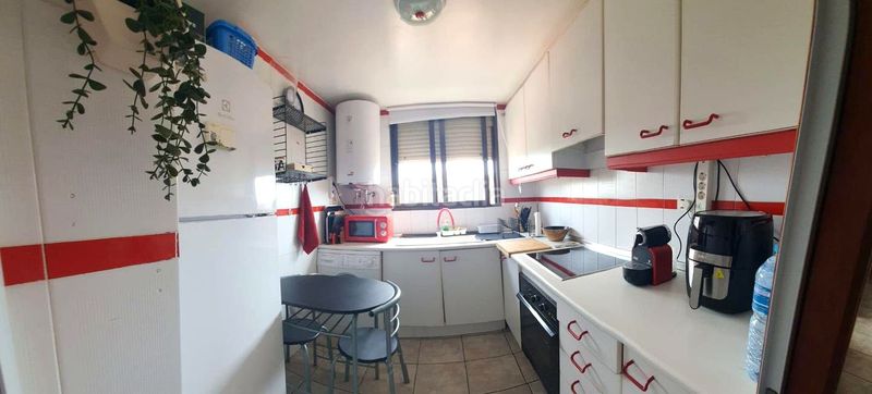 Foto ed672ebd-e3e1-4814-b383-ea530b85a17d. Lloguer apartament amb aparcament piscina a Heliópolis Benicasim / Benicàssim