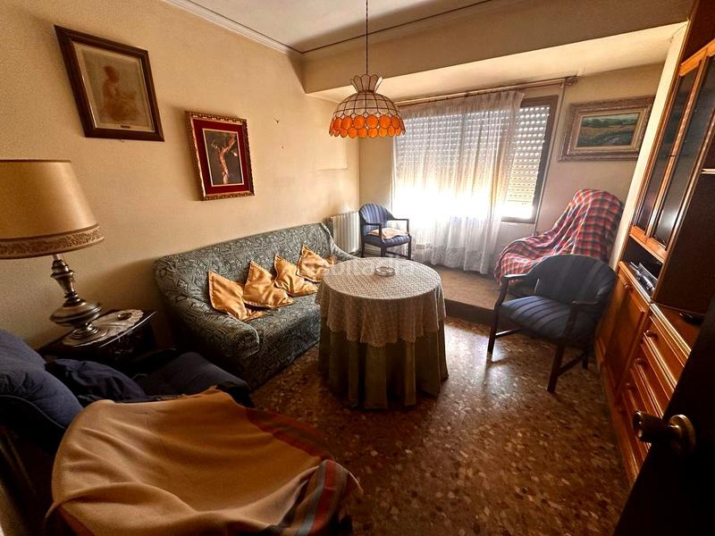 Foto c591ca29-978e-4b69-859a-9aefcb831877. Piso dos pisos en uno, se puede volver a separar. en Alcora (l´)