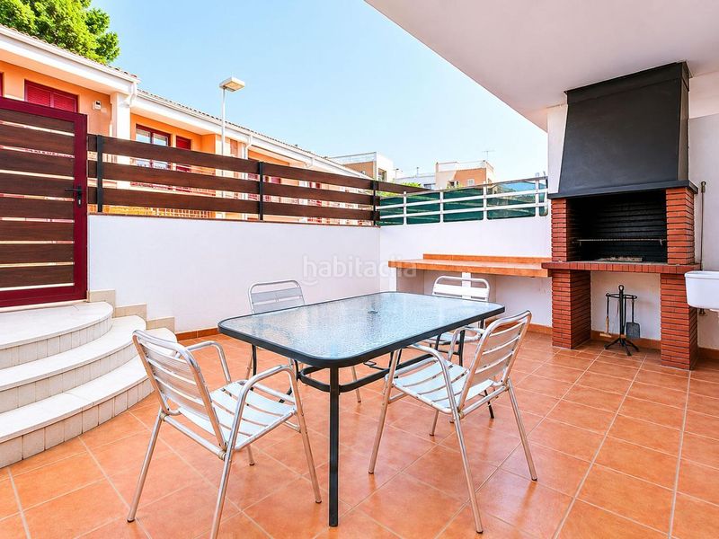 Foto b3d97c2f-1749-4013-906c-9c85ca59b182. Casa adossada amb aparcament a El Balcó-Jaume I Oropesa del Mar