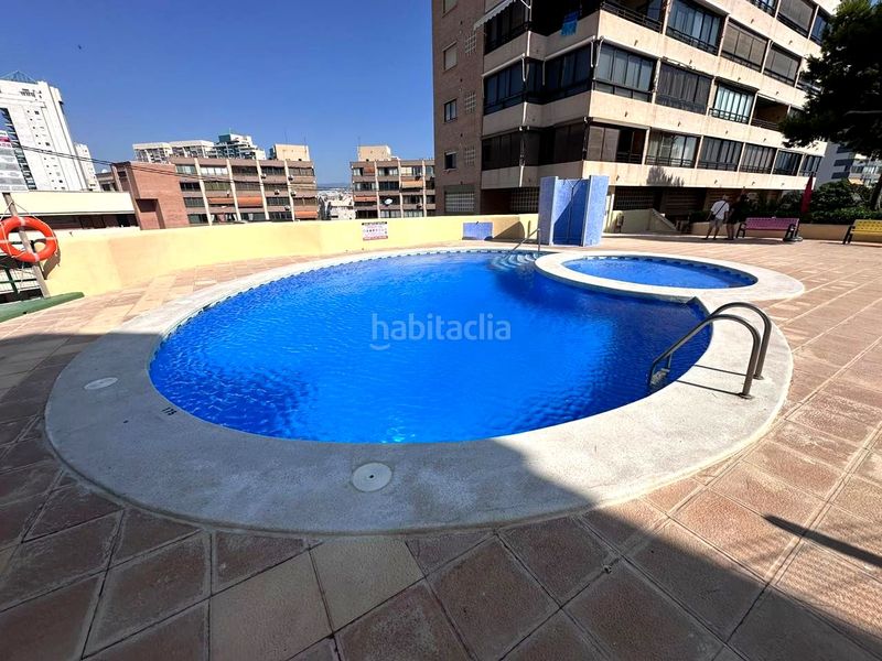 Foto fa5a93ed-083c-450b-8f9c-3444d659e586. Àtic amb aparcament piscina a Playa Poniente Benidorm
