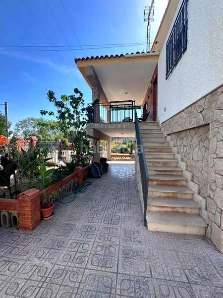 Foto 7348b11f-12f6-47e0-bafc-24d91427ab01. Casa amb aparcament a Borriol