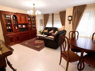 Flat in Pueblo. Espacioso piso a la venta en benicasim pueblo