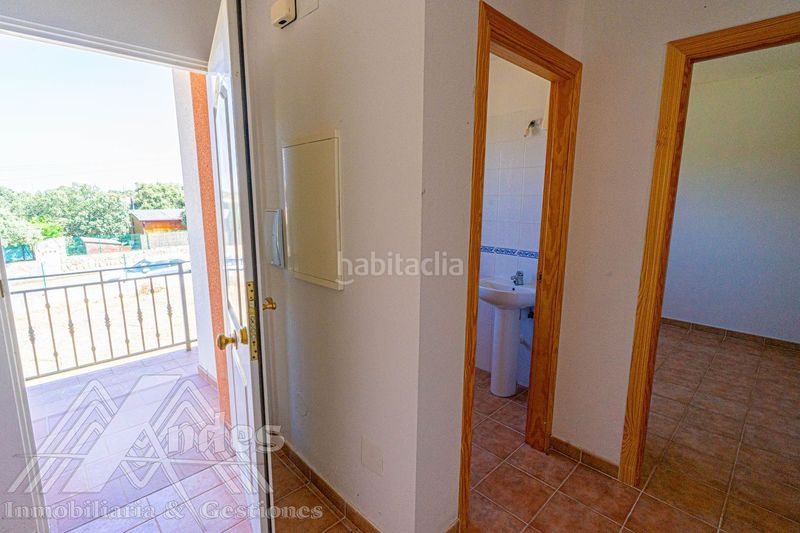 Foto 232f2f7b-1d50-46f6-bdb6-8227a250789e. Casa amb calefacció a Zarzuela del Monte