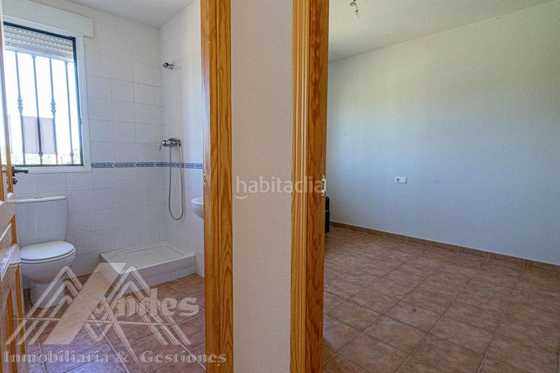 Foto 28729fd8-3d8f-4e2c-a9ed-6068037f21da. Casa amb calefacció a Zarzuela del Monte
