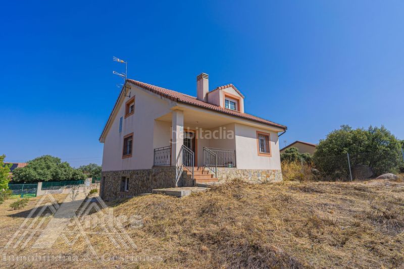 Foto 5ebf6ff8-2c35-4199-9588-a87ec1d2ccf8. Casa amb calefacció a Zarzuela del Monte