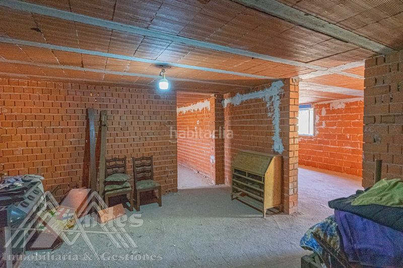 Foto 68216b29-5a26-48e1-8f35-3555c91651f9. Casa amb calefacció a Zarzuela del Monte