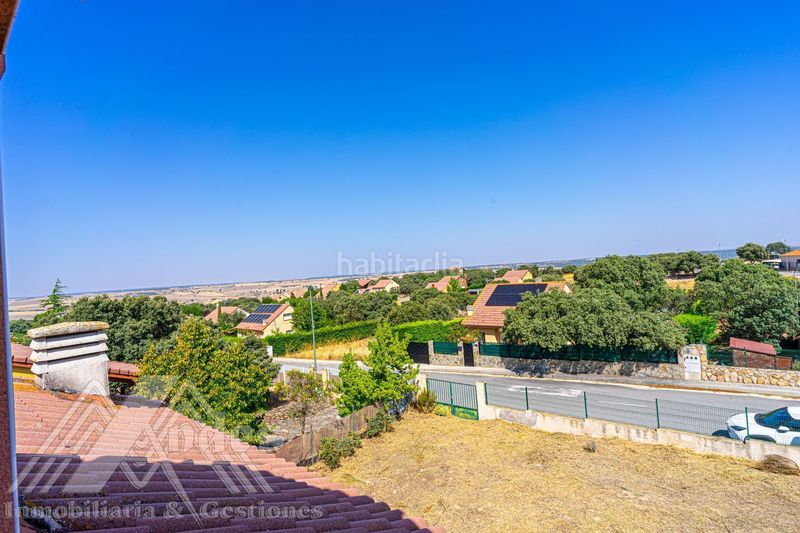 Foto a60ed8de-bd0c-4f17-896a-ef5ea49d4687. Casa amb calefacció a Zarzuela del Monte