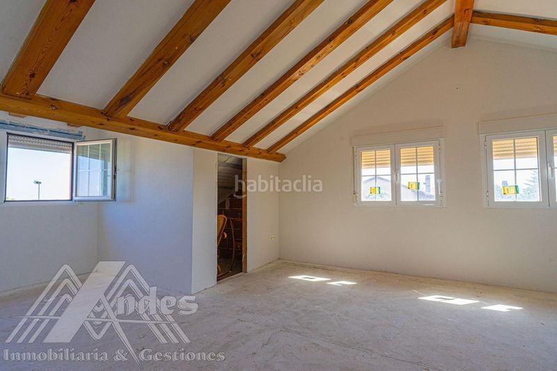 Foto db96fbc3-1aaa-4caa-9db5-f8b5f948e066. Casa amb calefacció a Zarzuela del Monte