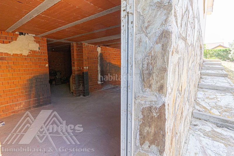 Foto ebf25bc8-ee7f-455b-8b0c-d53d727f97bc. Casa amb calefacció a Zarzuela del Monte