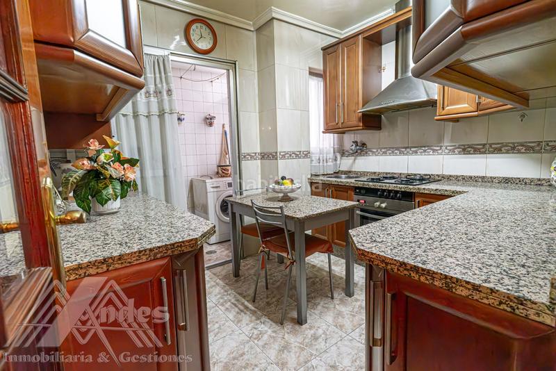 Foto b2736932-5b31-42e3-9a18-f4c8cec6a4f4. Appartamento con riscaldamento in San Ildefonso - Catedral Jaén
