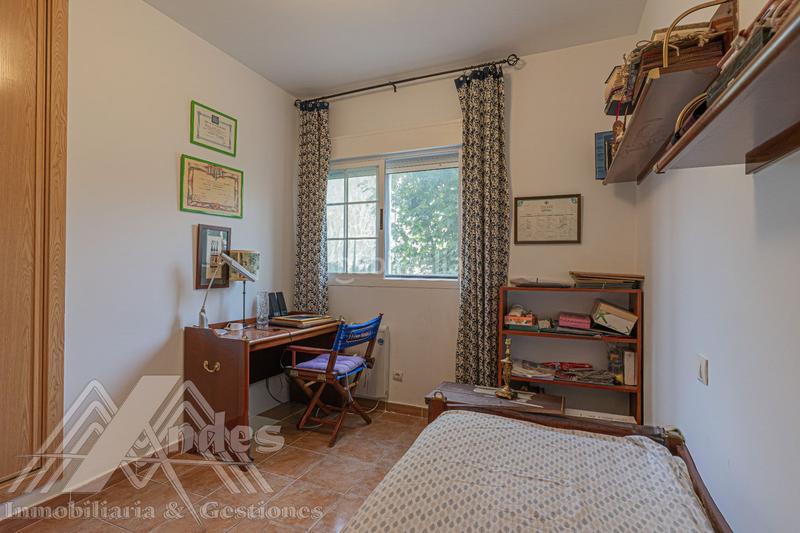 Foto 020ff136-93ae-4186-ba5b-da22fdc146cf. House with heating in Zarzuela del Monte