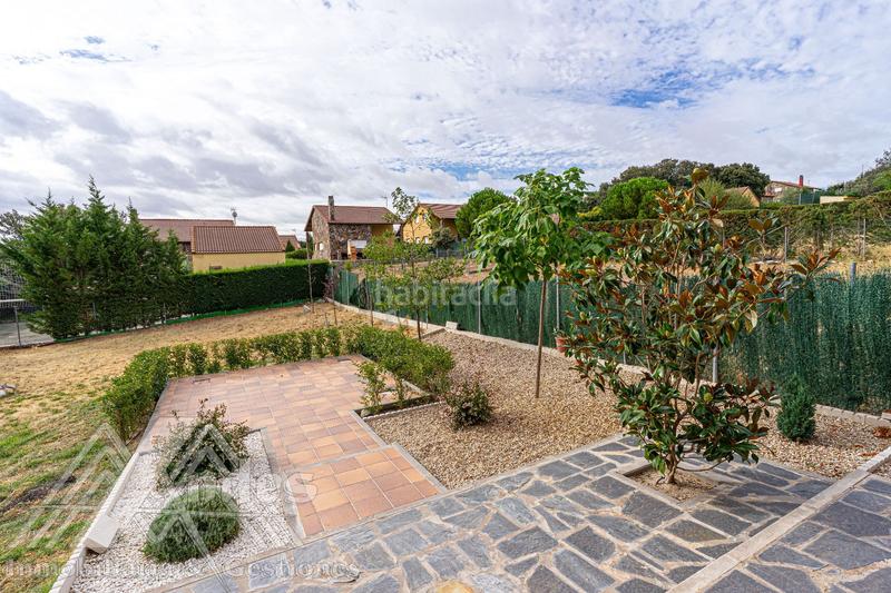 Foto 4f0bfb76-54b1-4668-a93b-9e9d42b3208e. House with heating in Zarzuela del Monte