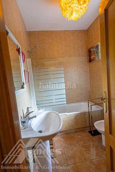 Foto d2728ded-cd56-446a-b52f-30af19cd5b40. House with heating in Zarzuela del Monte