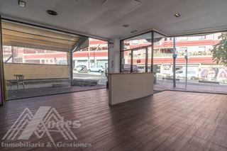 Local Comercial a Rosalia de Castro