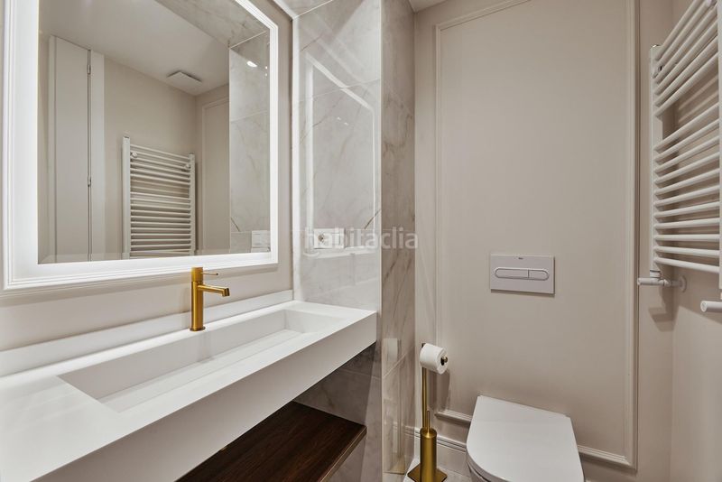 Foto bde4bfa7-fb8e-46eb-9b85-c2a16ce8d8fd. Piso en Goya Madrid