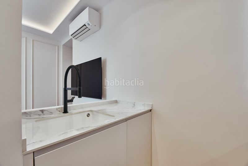 Foto 0c9ea16d-03bf-4ec2-9091-5c8700cc07c1. Flat with heating in Goya Madrid