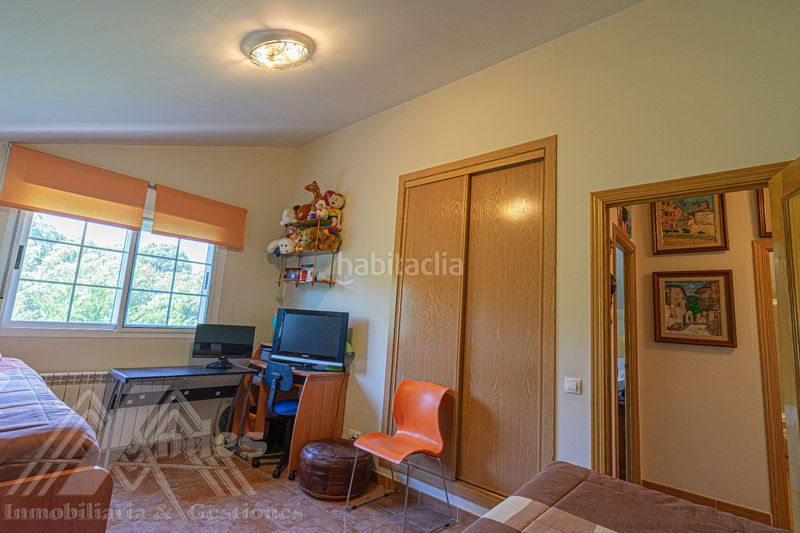 Foto 0d6f9abf-5f48-424c-a0bf-066bef75acef. Casa en Zarzuela del Monte