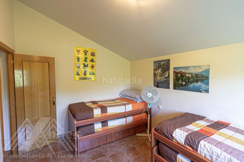 Foto 4a4ad26a-3f60-4341-b3a0-512451747144. Casa en Zarzuela del Monte