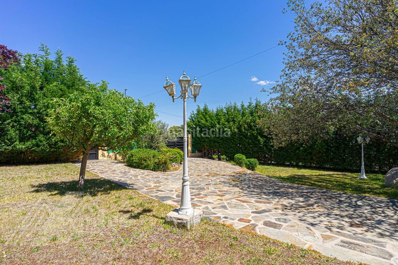 Foto 65735d55-7b70-4460-9511-7150d38fd859. Casa en Zarzuela del Monte