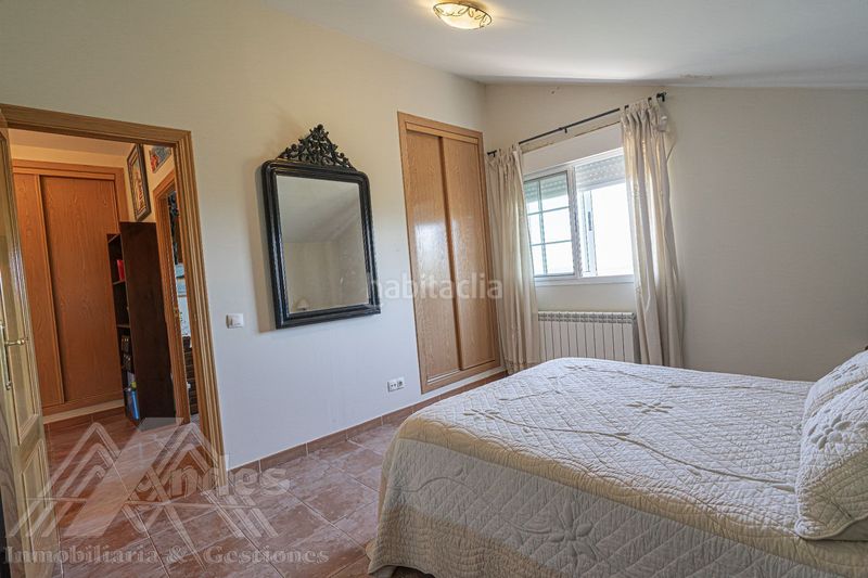 Foto c42fc425-5fbc-4485-aa06-cb39d36fff1e. Casa en Zarzuela del Monte