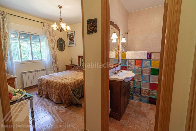 Foto e990287b-f755-445a-8f6e-f845c00d2ad7. Casa en Zarzuela del Monte