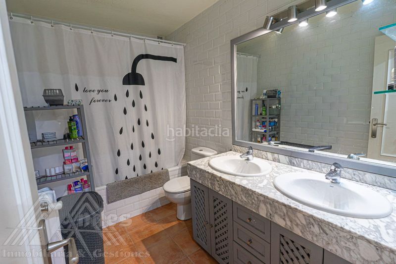 Foto bbc91aa4-bf11-432b-aee1-e73d7a086125. Pis amb calefacció piscina a Casco Antiguo Majadahonda