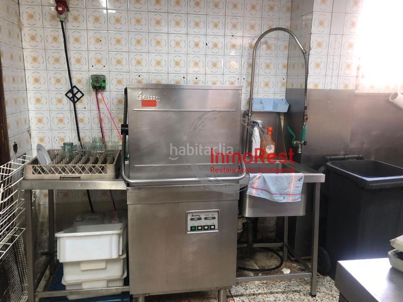 Foto d36deede-f264-4d27-874e-799310f2c2e7. Local commercial dans Casco Histórico de Barajas Madrid