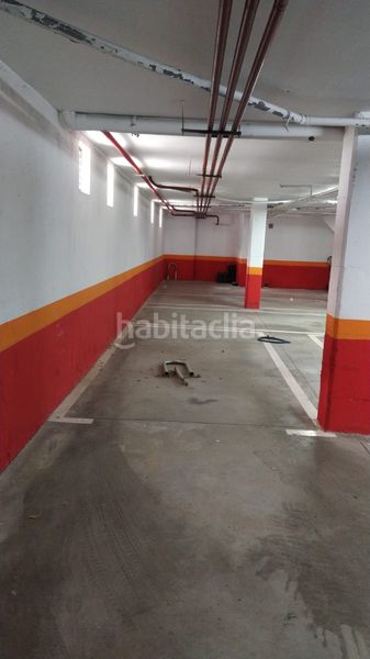 Foto 2c0729c0-7454-491b-8047-bdef364fb7a4. Aparcament cotxe a calle madrid 38 a Brunete