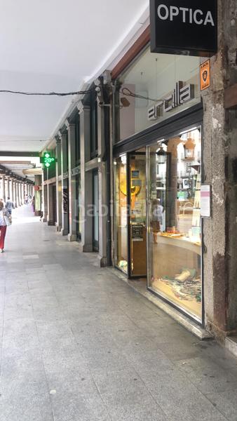 Foto a89b6094-2ef1-4c73-9430-b7bb830bfc34. Affitto locale commerciale in n/a in Centro Valladolid