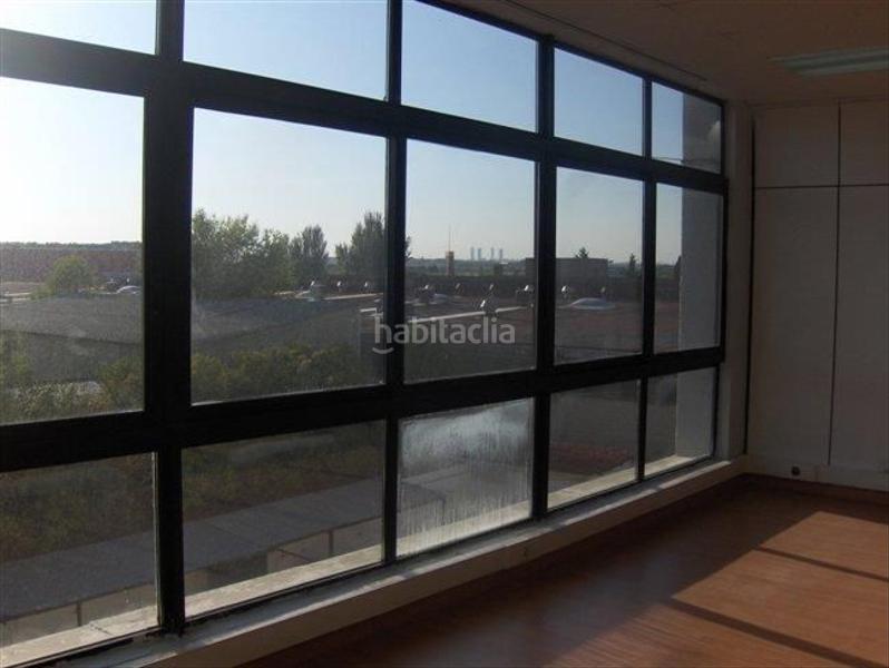 Foto edd5310f-eadf-4337-87f1-def9ed2a8a4a. Miete büro in calle de la alcarria 7 in El Barral Ferial Coslada