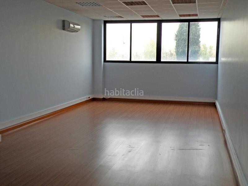 Foto c0b55626-0b84-495e-9400-357c13128e66. Affitto ufficio in n/a in El Barral Ferial Coslada