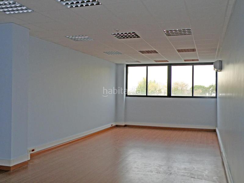 Foto 6e539436-1dd2-4a79-b83f-9b6af71a196a. Location bureau dans n/a dans El Barral Ferial Coslada