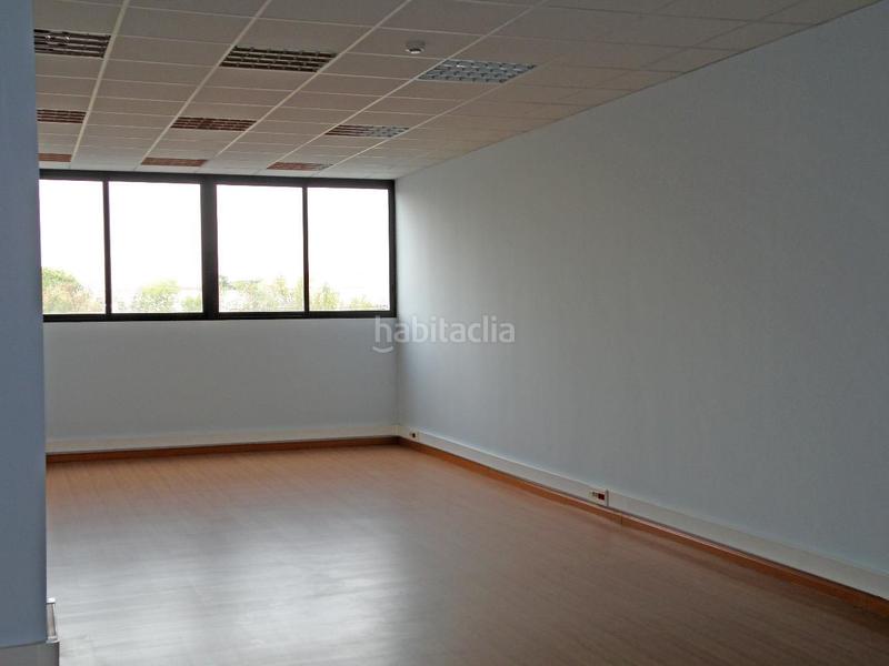 Foto 89a8de96-1bff-41ae-8c1d-17432d519d56. Location bureau dans n/a dans El Barral Ferial Coslada