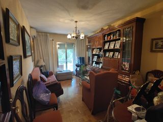 Piso en Calle de la Laguna 40