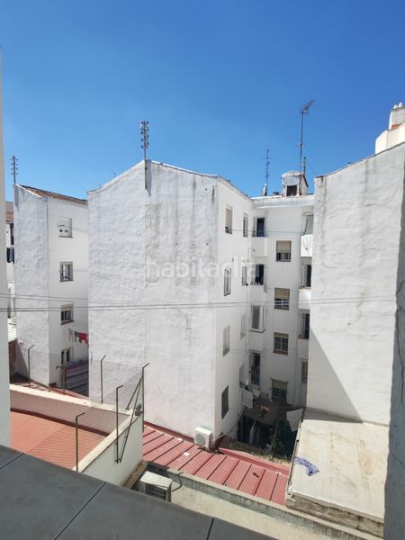 Foto daf76a34-0560-4417-a203-50e700aaccc8. Pis a calle de la laguna 40 a Vista Alegre Madrid